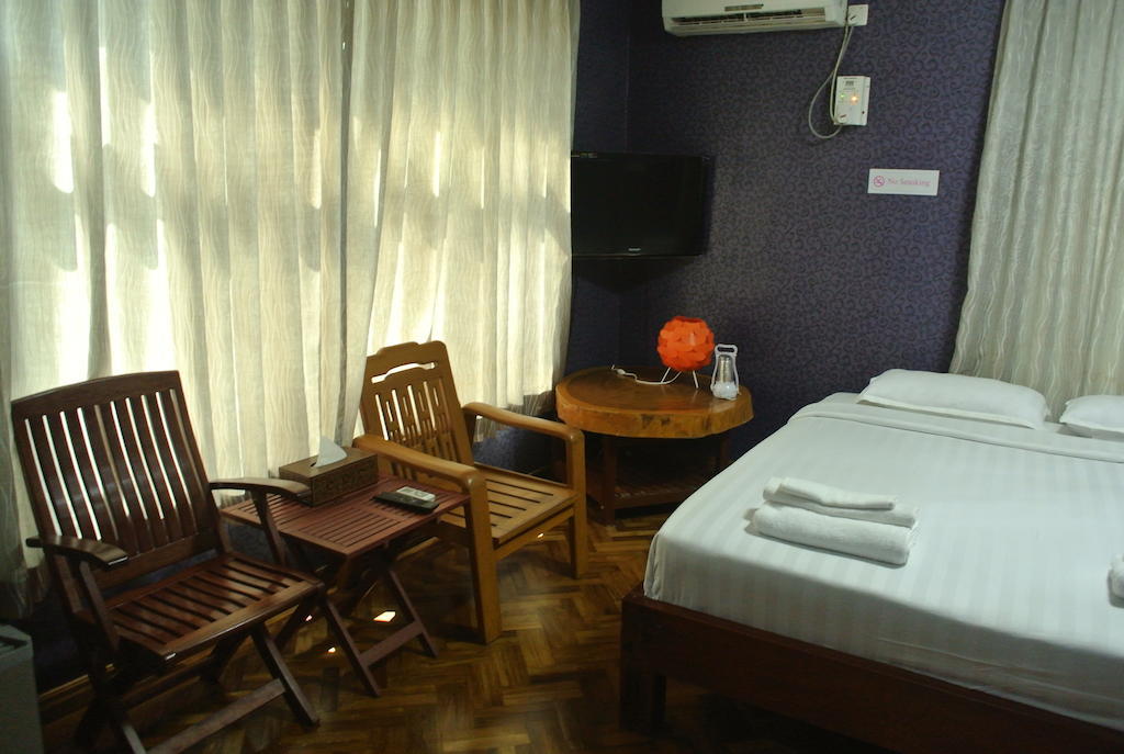 Yaewaddy Motel Gyogon Exteriör bild