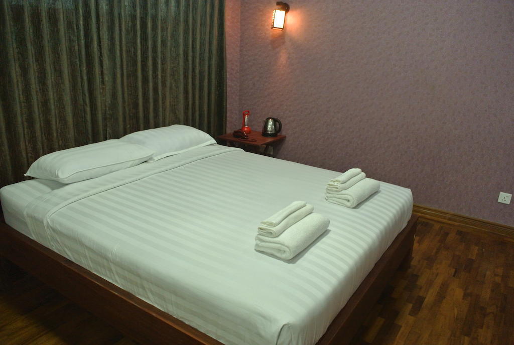 Yaewaddy Motel Gyogon Rum bild