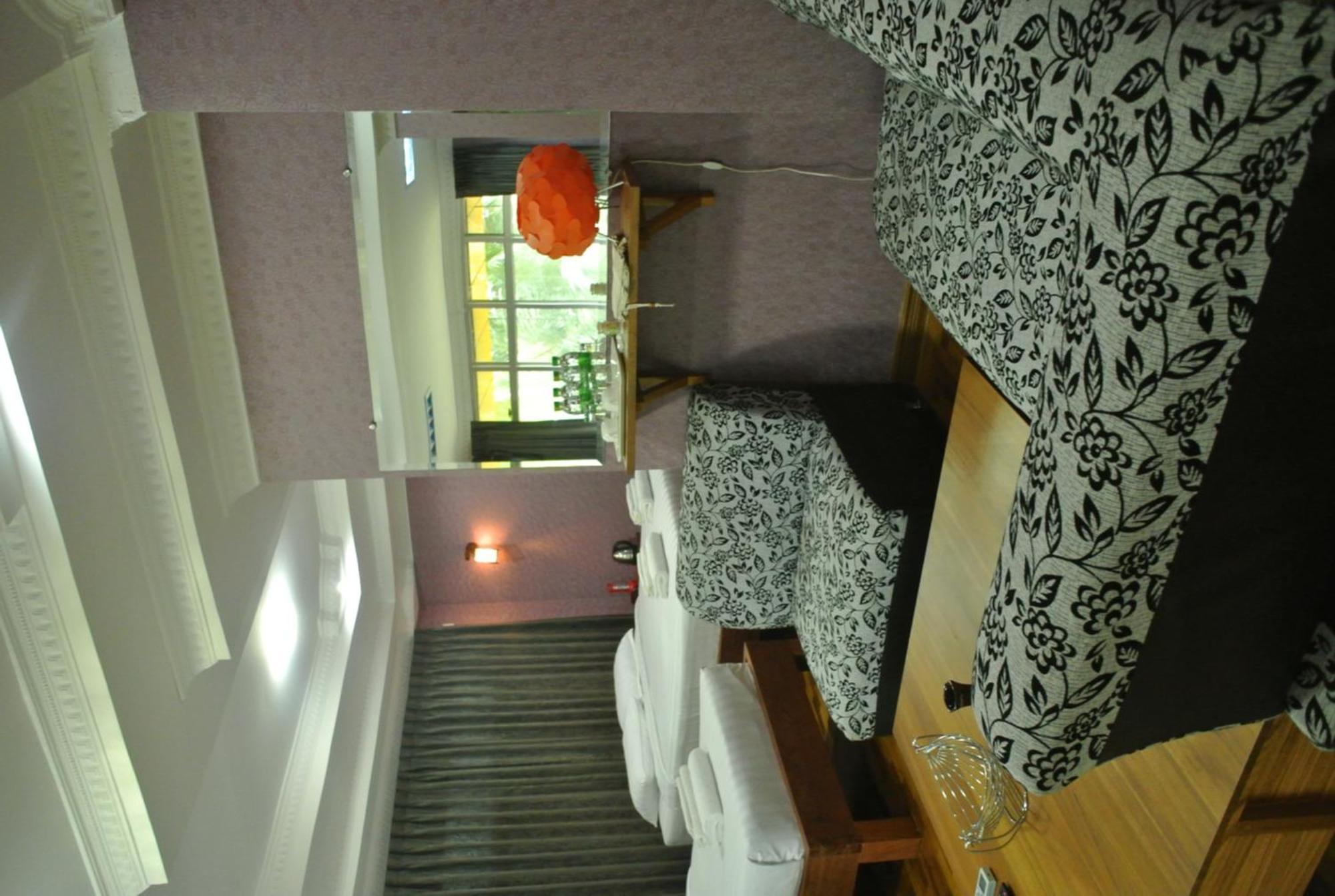 Yaewaddy Motel Gyogon Exteriör bild